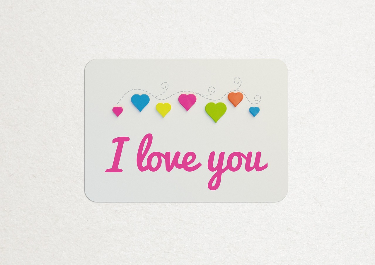 最新情侶頭像潮流，探索愛意的時(shí)尚表達(dá)，一對(duì)浪漫情侶頭像亮相