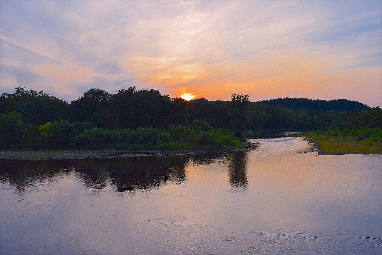 席慕琛顏心暖最新篇章，時光里的暖陽與細雨