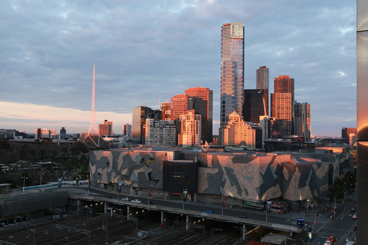 東莞禁摩最新消息2017，城市管理與交通變革深度探討
